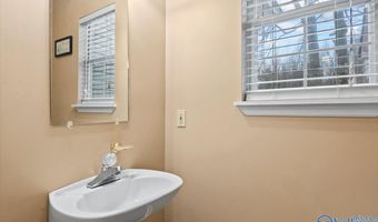 1258 Wanda Dr NW, Arab, AL 35016