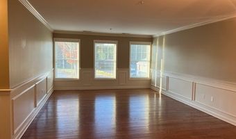 67 W Main St 122, Clinton, CT 06413