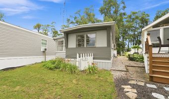 2200 W Orland Rd 4, Angola, IN 46703