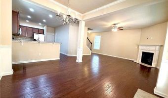 6215 Crested Moss Dr, Alpharetta, GA 30004