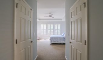31 GARDEN Path, Barnegat, NJ 08005