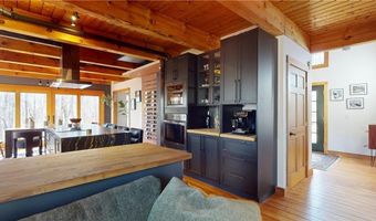 118 Carrs Trl, Coventry, RI 02827