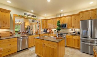 74 Bellflower Ct, Blanchard, ID 83804