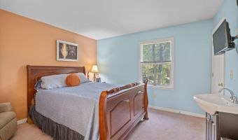 3596 Lake Meadow Dr, Amelia, OH 45102