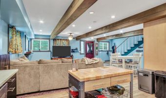 26689 W Pine St, Antioch, IL 60002