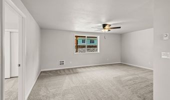 749 1ST St, Brookings, OR 97415