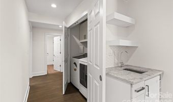 442 Lorna St, Charlotte, NC 28205