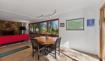 55 Lakeview Dr, Adirondack, NY 12808