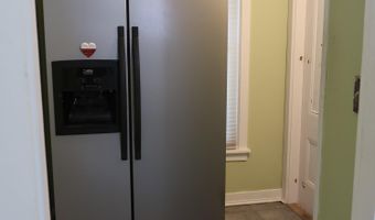 22 E Chestnut St, Augusta, ME 04330