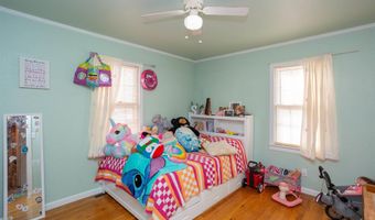 912 S 6th St, Artesia, NM 88210