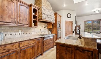 1508 Douglas Macarthur Rd NW, Albuquerque, NM 87107