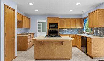 15355 SW SANDPIPER Ln, Beaverton, OR 97007