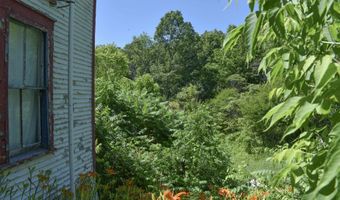 71 Maple St, Brandon, VT 05733
