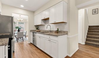 19 SHAGBARK Ct, Rockville, MD 20852