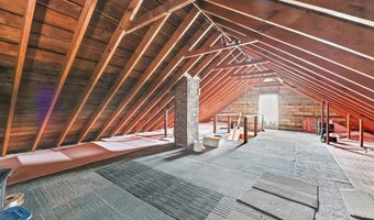 1077 W State St, Alliance, OH 44601