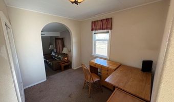 320 S 6th St, Challis, ID 83226