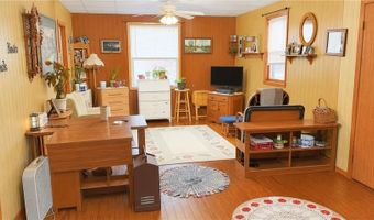 131 E Schlieman Ave, Appleton, MN 56208