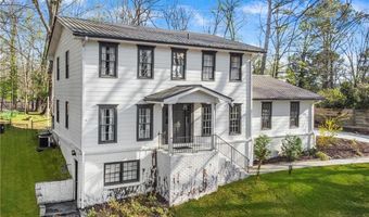 813 Lakeshore Dr, Berkeley Lake, GA 30096