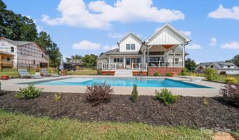 604 Muirfield Dr, Albemarle, NC 28001