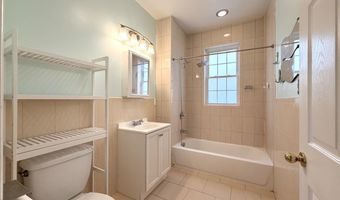 687 AVENUE A #201, Bayonne, NJ 07002