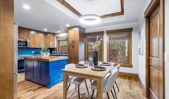 3913 Dome Dr, Addison, TX 75001