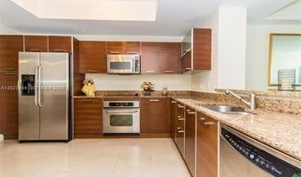 3330 NE 190th St 2411, Aventura, FL 33180