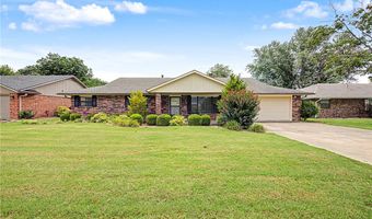 1708 Lawrence St, Bentonville, AR 72712