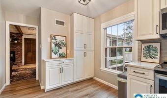 2892 Edgemont Dr, Allentown, PA 18103