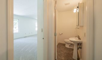 770 Hunters Trl, Akron, OH 44313