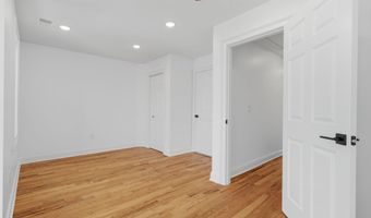 14 W 49TH St 2, Bayonne, NJ 07002