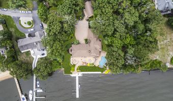 99 Holly Ln, Bayville, NJ 08721