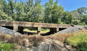 1 Champion Hill Rd, Bolton, MS 39041