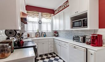 110 Hall St, Bainbridge, GA 39819