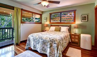 82-6289 KAHAULOA St, Captain Cook, HI 96704