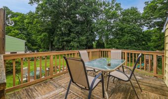 18 Leslie Ct, Bristol, CT 06010