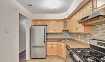 31 Balmoral Ct, Aberdeen, NJ 07747
