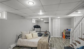 35 Barney St, East Providence, RI 02916