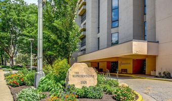 1101 S ARLINGTON RIDGE Rd S 208, Arlington, VA 22202