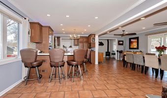 41653 N Lotus Ave, Antioch, IL 60002