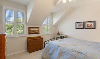 44367 OAKMONT MANOR Sq, Ashburn, VA 20147