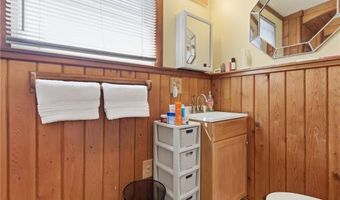 48 Overlea Rd, North Smithfield, RI 02896