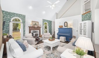 126 Narrow Shore Rd, Aydlett, NC 27916