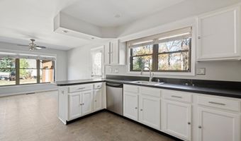 12 ROBERTS Rd, Lewes, DE 19958