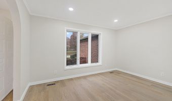 309 Glenbrook Ln, Avon, IN 46123