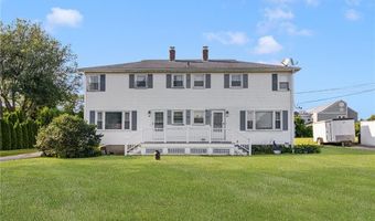 9 Chestnut Hill Rd B, Middletown, RI 02842