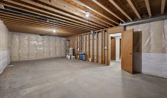 16132 E Love Ln, Benton City, WA 99320