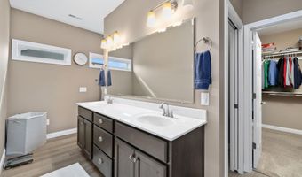 5609 Bear Creek Pass, Auburn, IN 46706