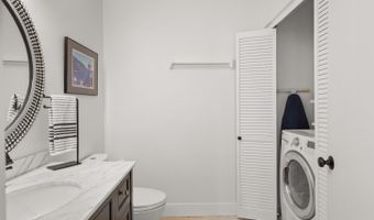 553 Kings Rd, Alameda, CA 94501