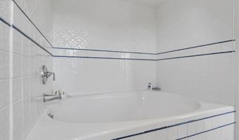 634-640 East Ave, Bay Head, NJ 08742