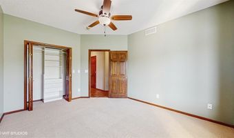 2734 NE 96th Pl, Ankeny, IA 50021